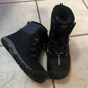 Big Kids' Kanibou Waterproof Winter Boot  Sz 2 Black Boots